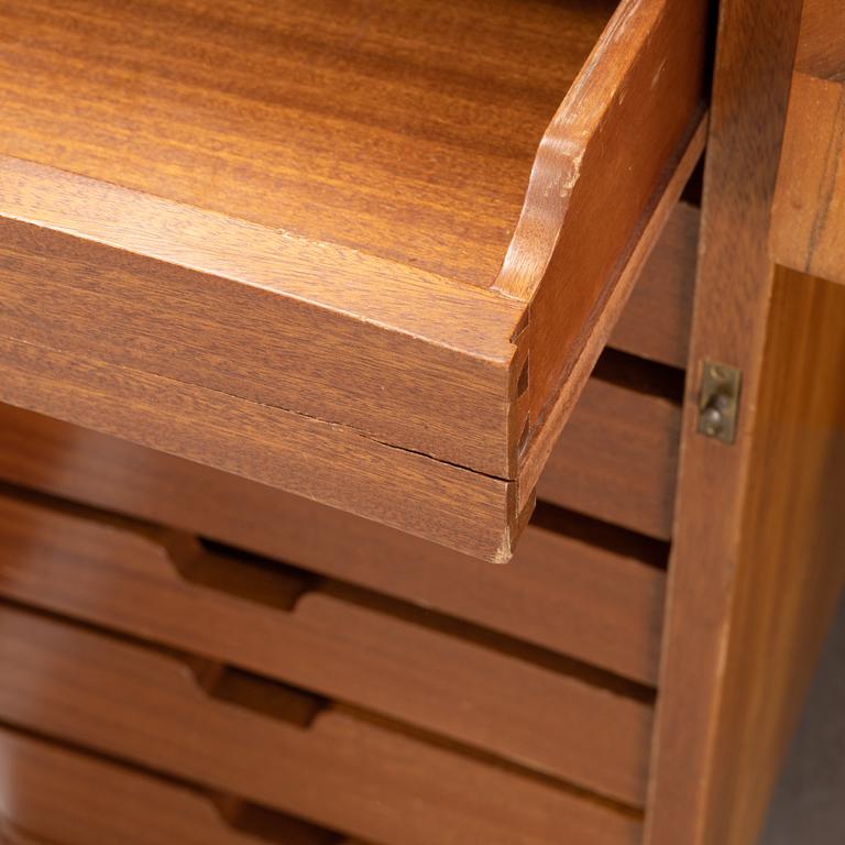 A zebrano veneered Swedish Modern desk, mid 20th Century.