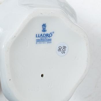 Lladró, figurines, 3 pcs, "Winter whimsy collection": "I'll keep you warm", "Look out below!", "Talk to me!", Spain.
