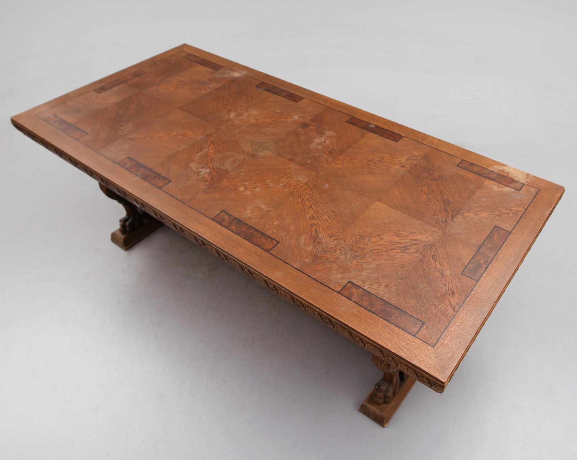 BORD, barockstil, 1900-talets första hälft.