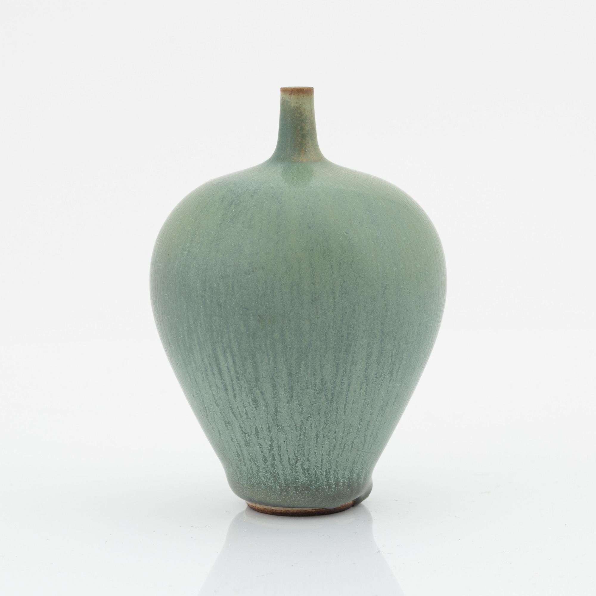 Berndt Friberg, a stoneware vase, Gustavsberg studio 1958.