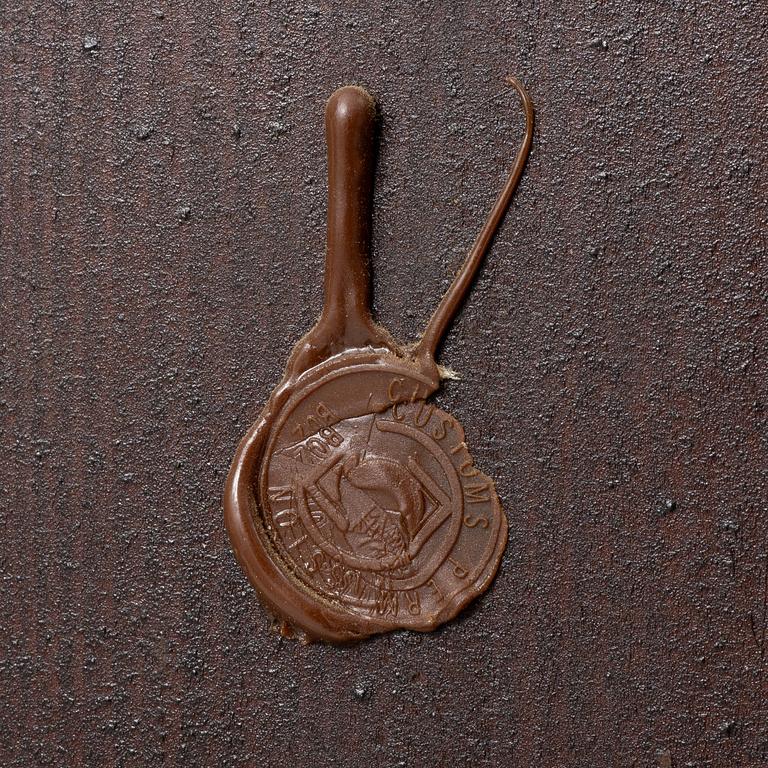 A dresser/cabinet, China, 20th century.
