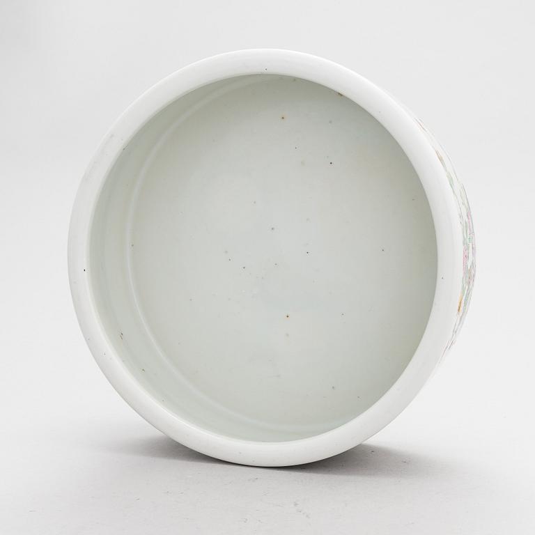 Malja, posliinia, Kiina 1900-luku.