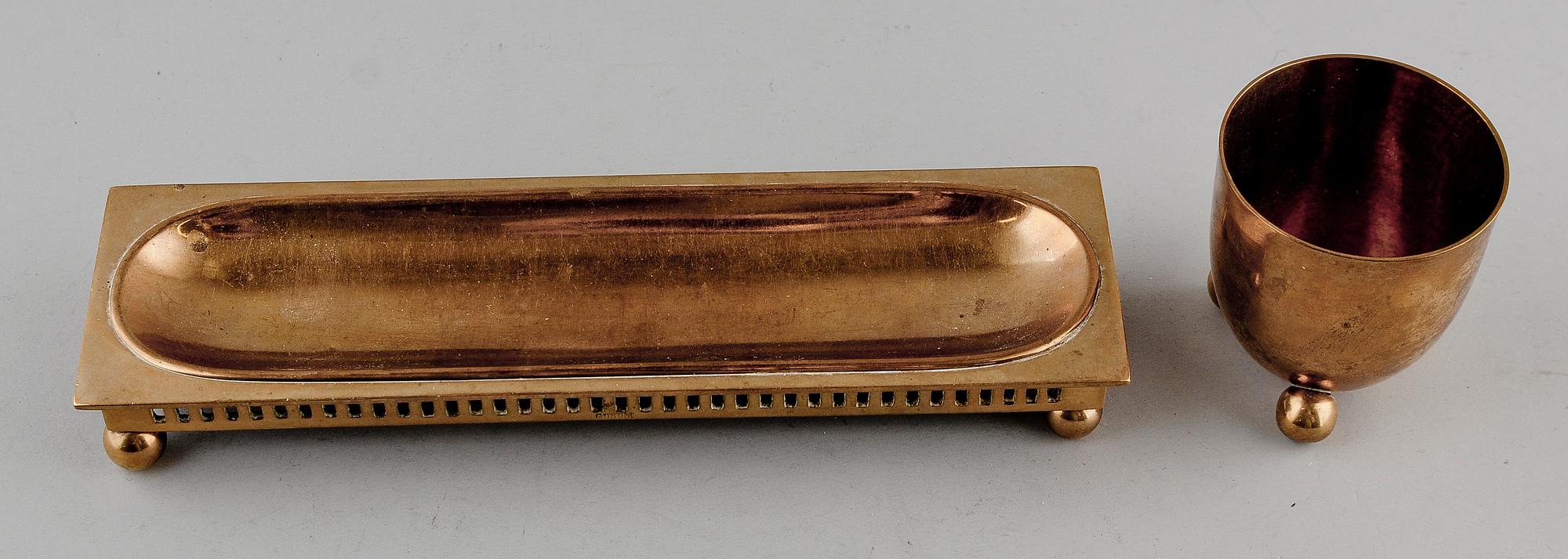 PENNSTÄLL, mässing, Gusums Bruk. Samt SKÅL, mässing.