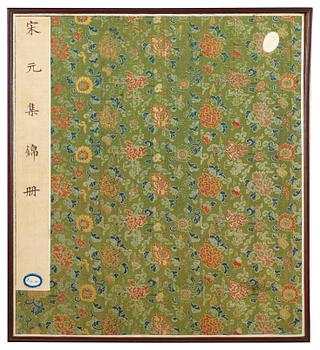 1540. ALBUM, med 12 MÅLNINGAR/FRAGMENT. "Song Yuan ji jin ce", Qing dynastin, troligen 16/1700-tal.