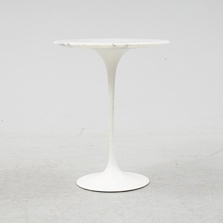 Eero Saarinen, a marble top 'Tulip' sidetable, Knoll International, manufactured by Nordiska Kompaniet.