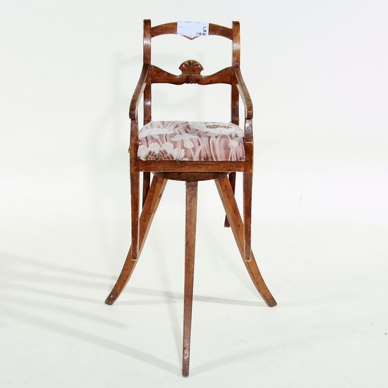 BARNSTOL. 1800-talets mitt.