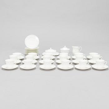 A 33-piece porcelain 'Amado' coffee and tea set, Villeroy & Boch.