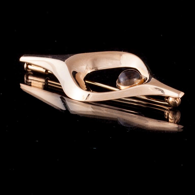 BROSCH och HÄNGSMYCKE, 14K guld med rökkvarts och pärla. Vikt tot. 5,5 g.