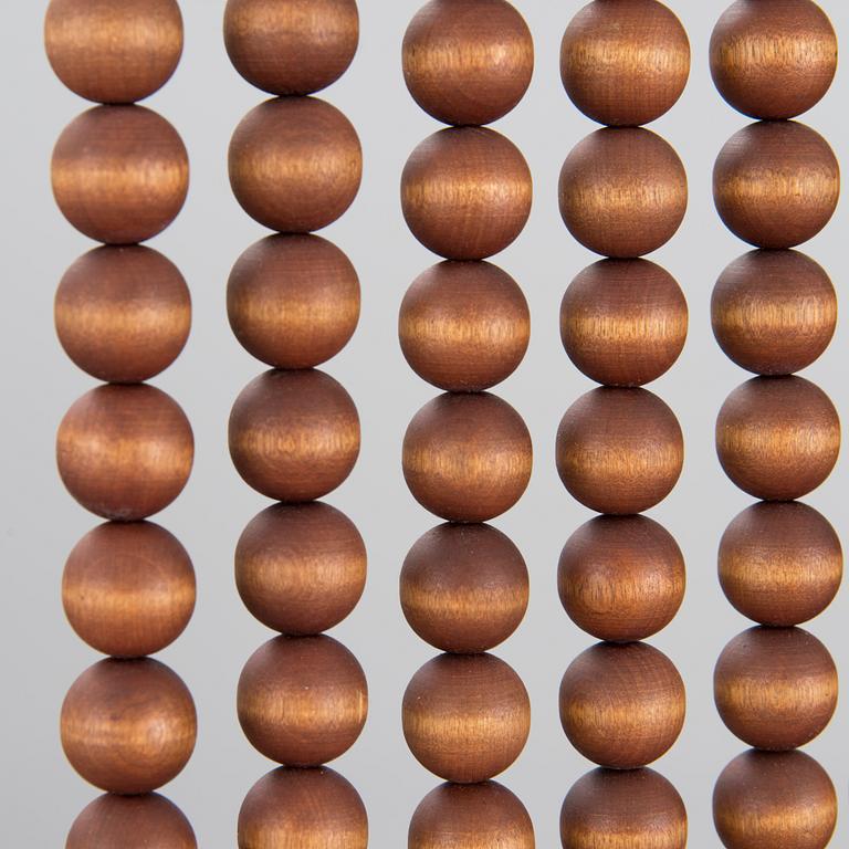 TILANJAKAJA, puuta, AARIKKA, 1960-70-luku.