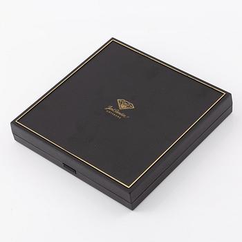 Collier, Jarl Sandin, 18K guld och vitguld med små briljantslipade diamanter.