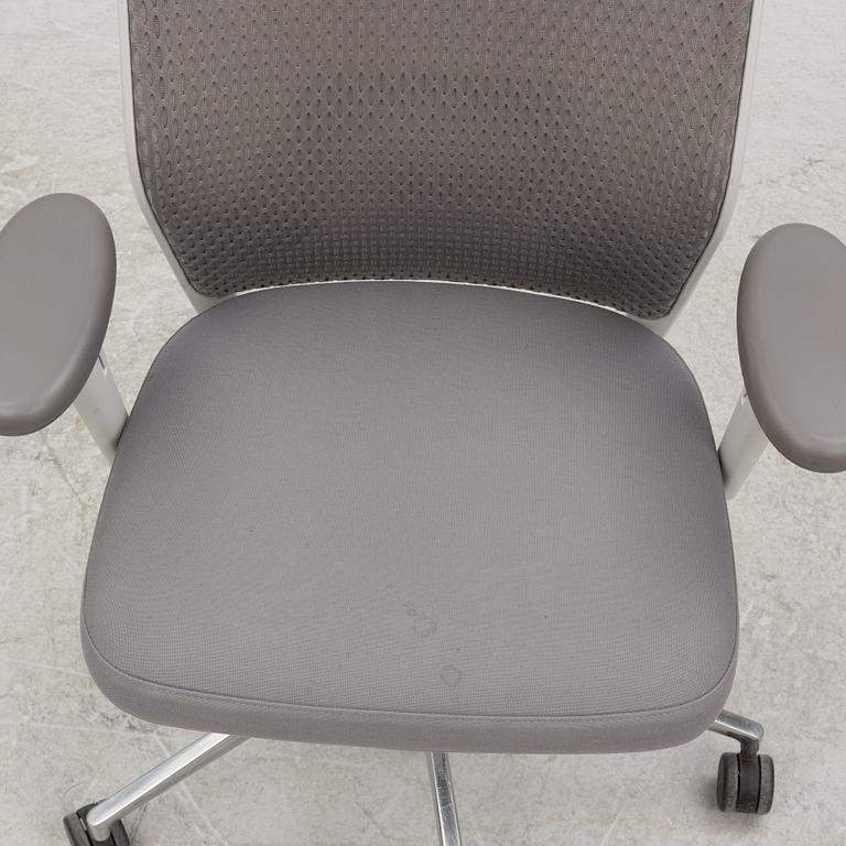 Antonio Citterio, kontorsstol, "ID Mesh", Vitra, samtida.