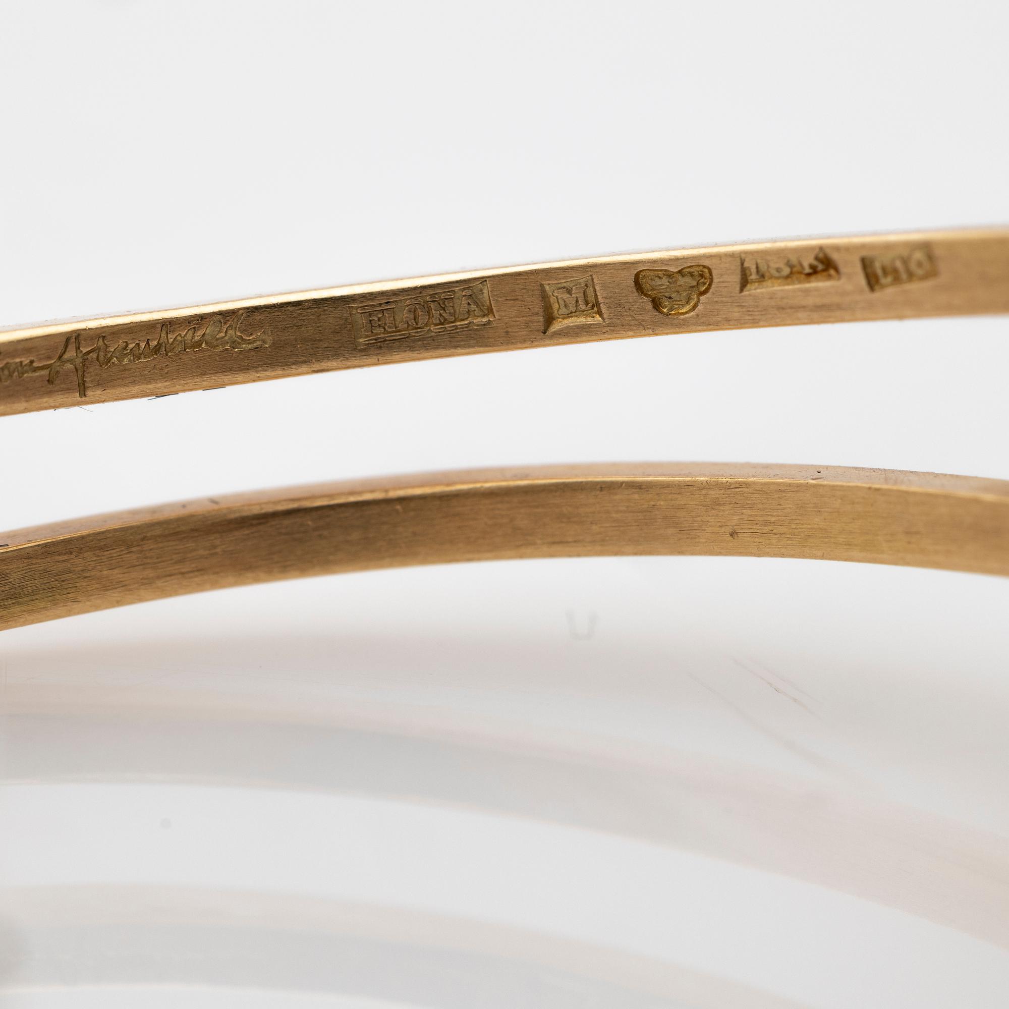 Elon Arenhill, Armring, 18K gold with amethyst, Malmö, 1985.