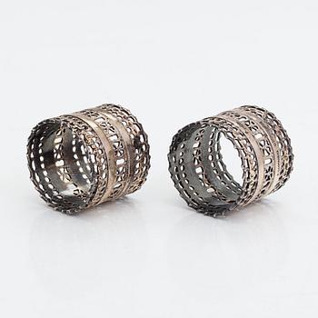 Pentti Sarpaneva, servettringar, 12 st, silver, "Pitsi" (spets), Turun Hopea, Åbo 1982.