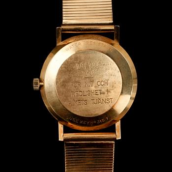 ARMBANDSUR, 18 k guld, Tissot Sea Star. Tot vikt 69 g.