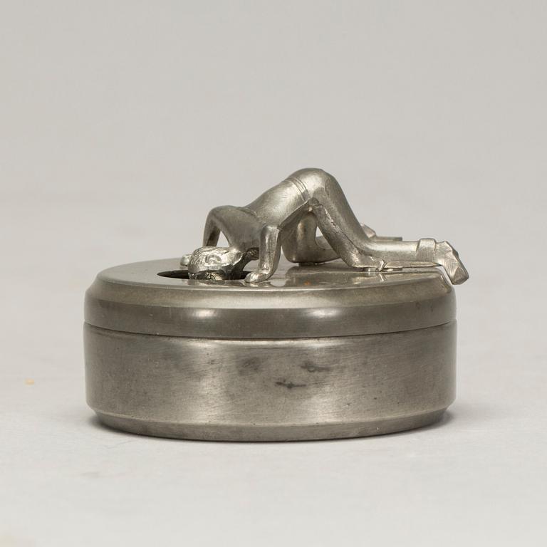 MANSCHETTKNAPPSASK, tenn, "Originell", Widerholm & Dahlberg, Eskilstuna, 1930/40-tal.