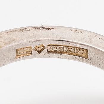 Pekka Piekäinen, A sterling silver ring. Auran Kultaseppä, Turku 1975.