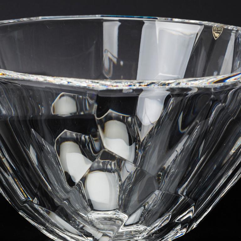 ANNE NILSSON, A 20th century Orrefors glass bowl.