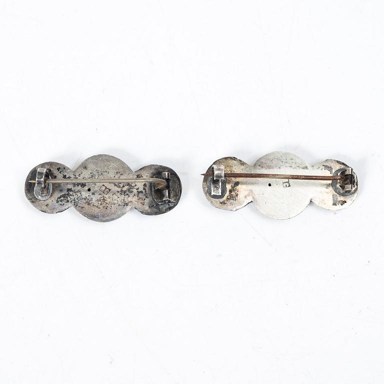 Belt/waistband and two brooches, silver, Russia 1896–1908.
