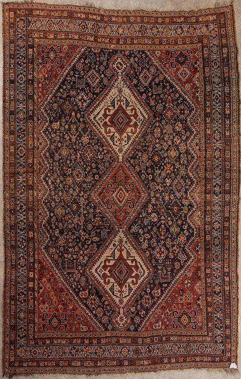 MATTA, Gashgai/ Kashgai. Ca 300x207 cm.