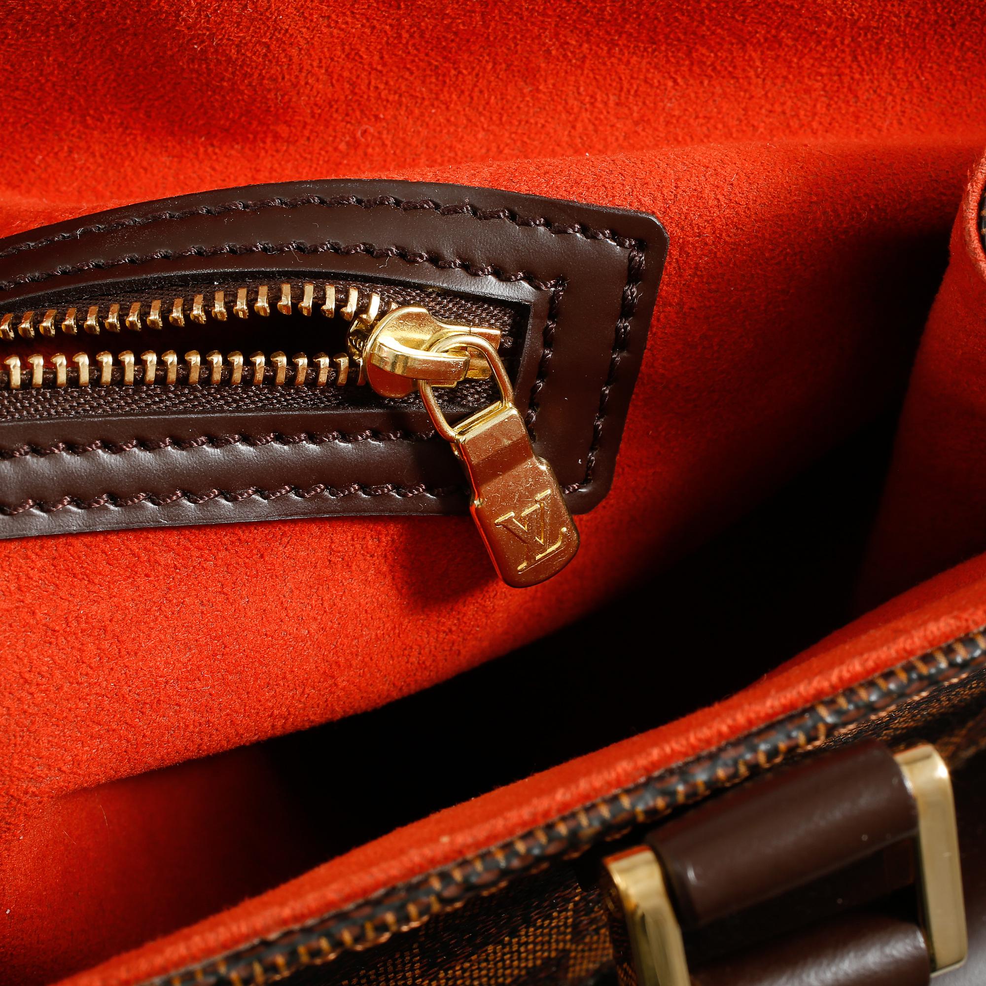 VÄSKA, "Uzès", Louis Vuitton.