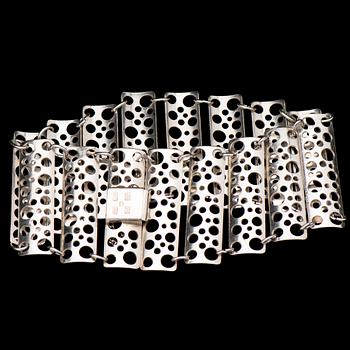 A LIISA VITALI BRACELET, silver. Westerback, Helsinki Finland 1970.