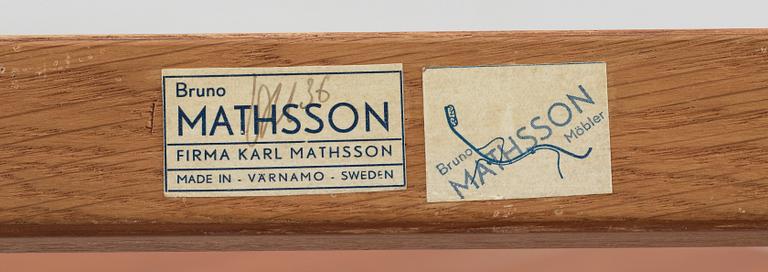 SLAGBORD, "Maria Flap" Bruno Mathsson, Mathsson International, 1936.