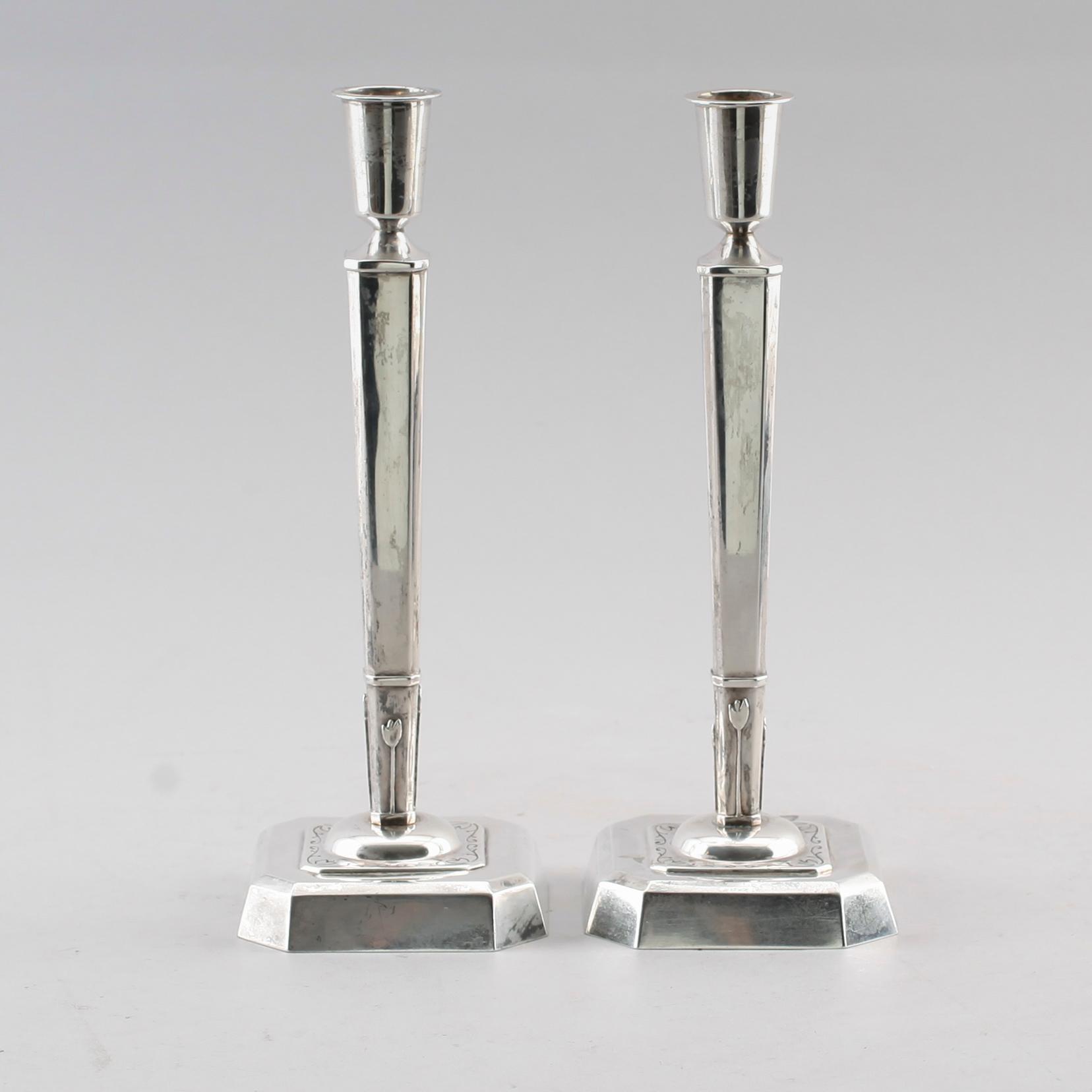 LJUSSTAKAR, 1 par, silver, Stockholm 1962. Total vikt ca 428 g.