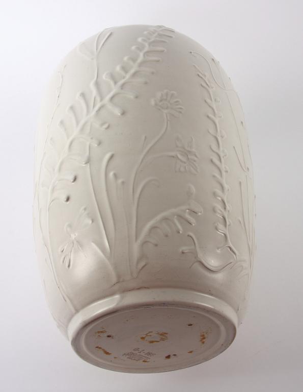 GOLVURNA, keramik, Nittsjö, sweden.