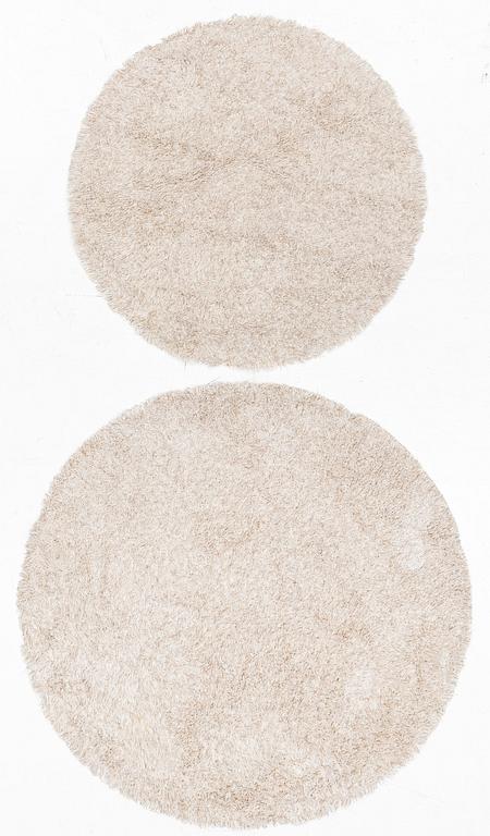Gunilla Lagerhem Ullberg, rugs 2 pcs, "Fogg 5", Kasthall, diameter approx. 180 and 140 cm.