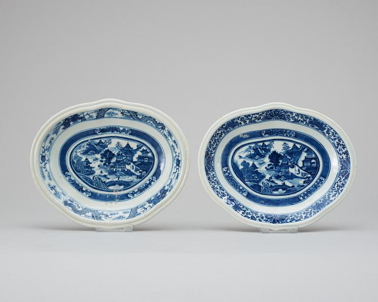 Two blue and white 19th cent plates.