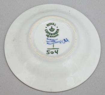 PARTI PORSLIN, "Musselmalet", 9 delar, Royal Copenhagen, Danmark.