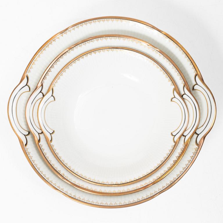 Louise Adelborg, A dinner service, 74 pieces, porcelain, "Swedish Grace/Kardinal", Rörstrand.