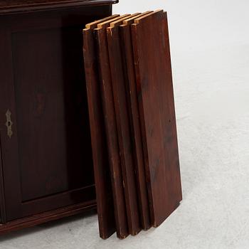 Bokskåp, sent 1800-tal.