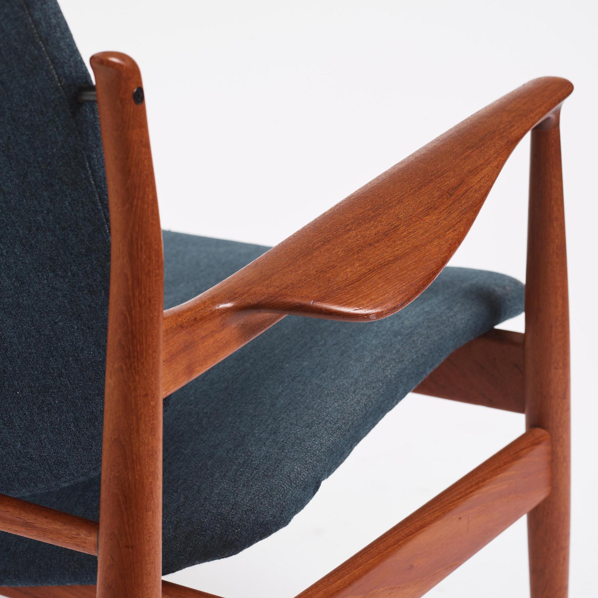 Finn Juhl, a "FD 136" easy chair, France & Daverkosen, Denmark, 1950s.