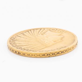 A 10 dollars Indian Head gold coin from 1910.