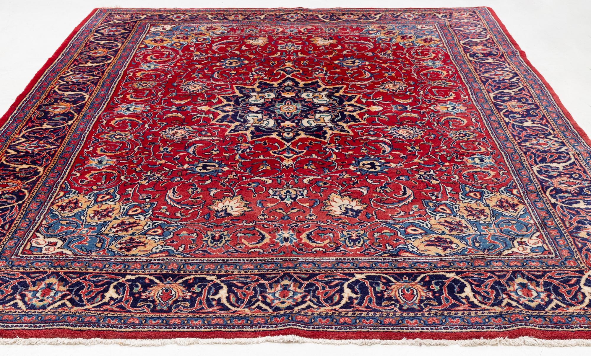 A Sarouk carpet, circa 360 x 262 cm.