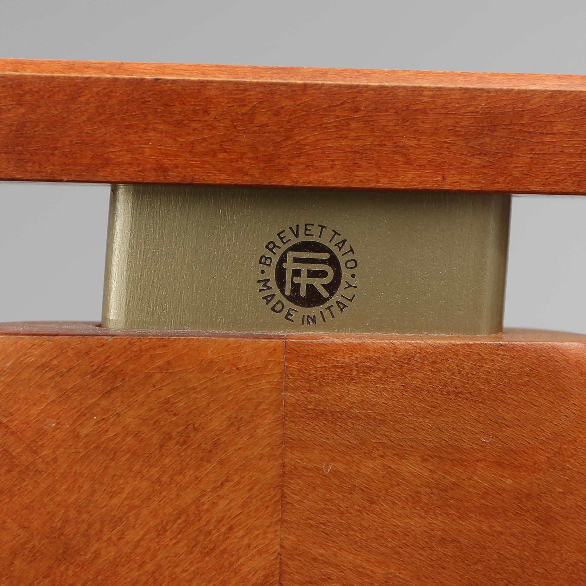 HERRBETJÄNT, Fr, Italien, 1900-talets andra hälft.