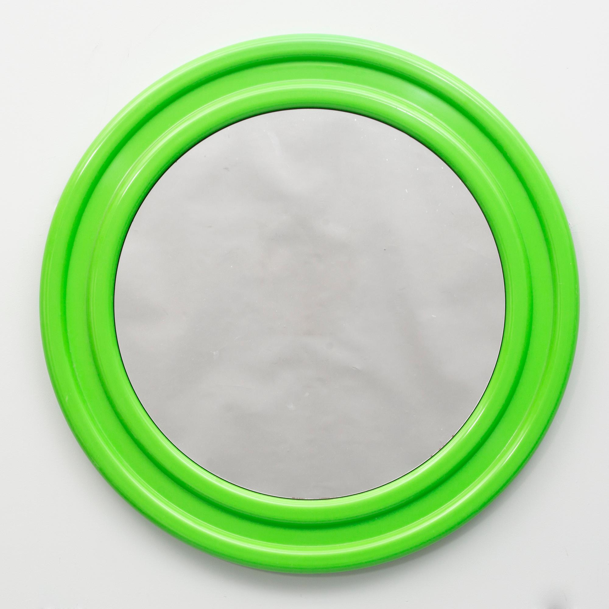 A 1960/70s mirror, marked "Salc Cantu Italia".