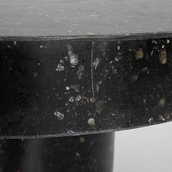 Gustaf Westman, matbord, "Linn Innovation Table", Swedish Stockings, 2025.