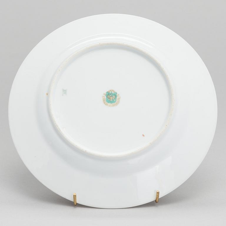 Set of eight Russin porcelain plates for Kornilov Brothers 1884-1917.
