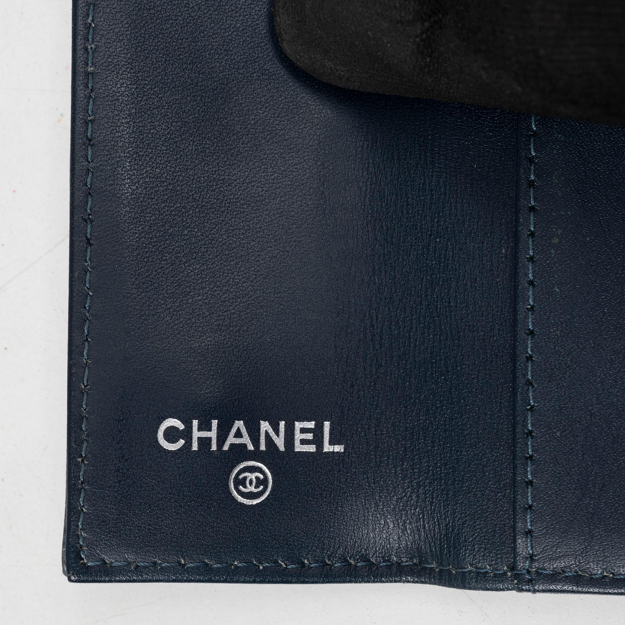 Chanel, Key holder.