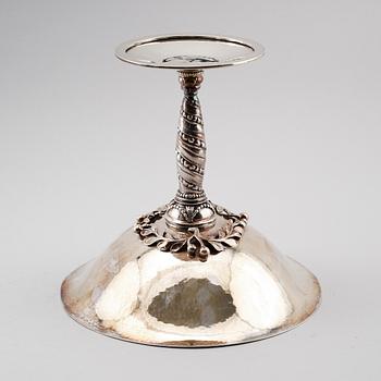 SKÅL PÅ FOT, silver, Georg Jensen samt stämplar för K Anderson, Stockholm 1925. Vikt ca 562 gram.