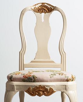 A set of five Swedish rococo chairs. (3+2).