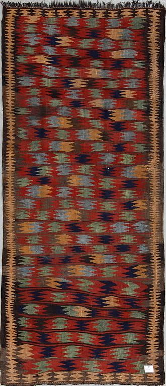 KELIM, sannolikt Veramin, ca 280x115 cm.