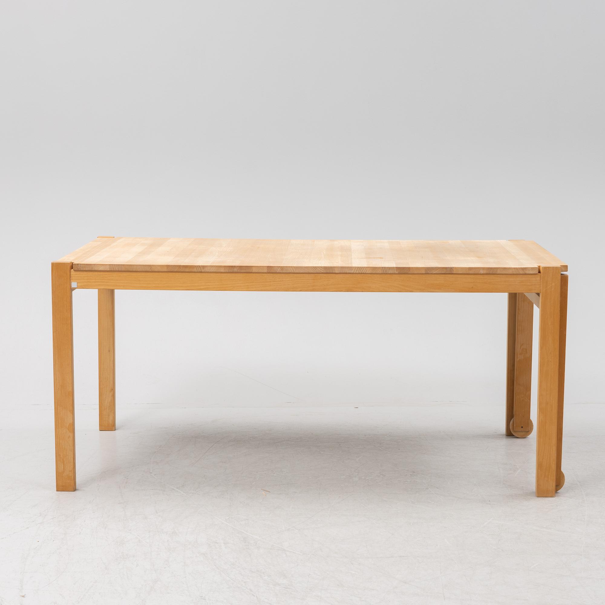 Kerstin Olby, matbord, "No limit", Olby design, 2000-tal.