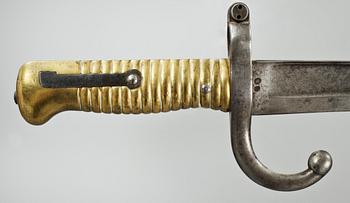 BAJONETTER, ett par, metall, 1800-tal.