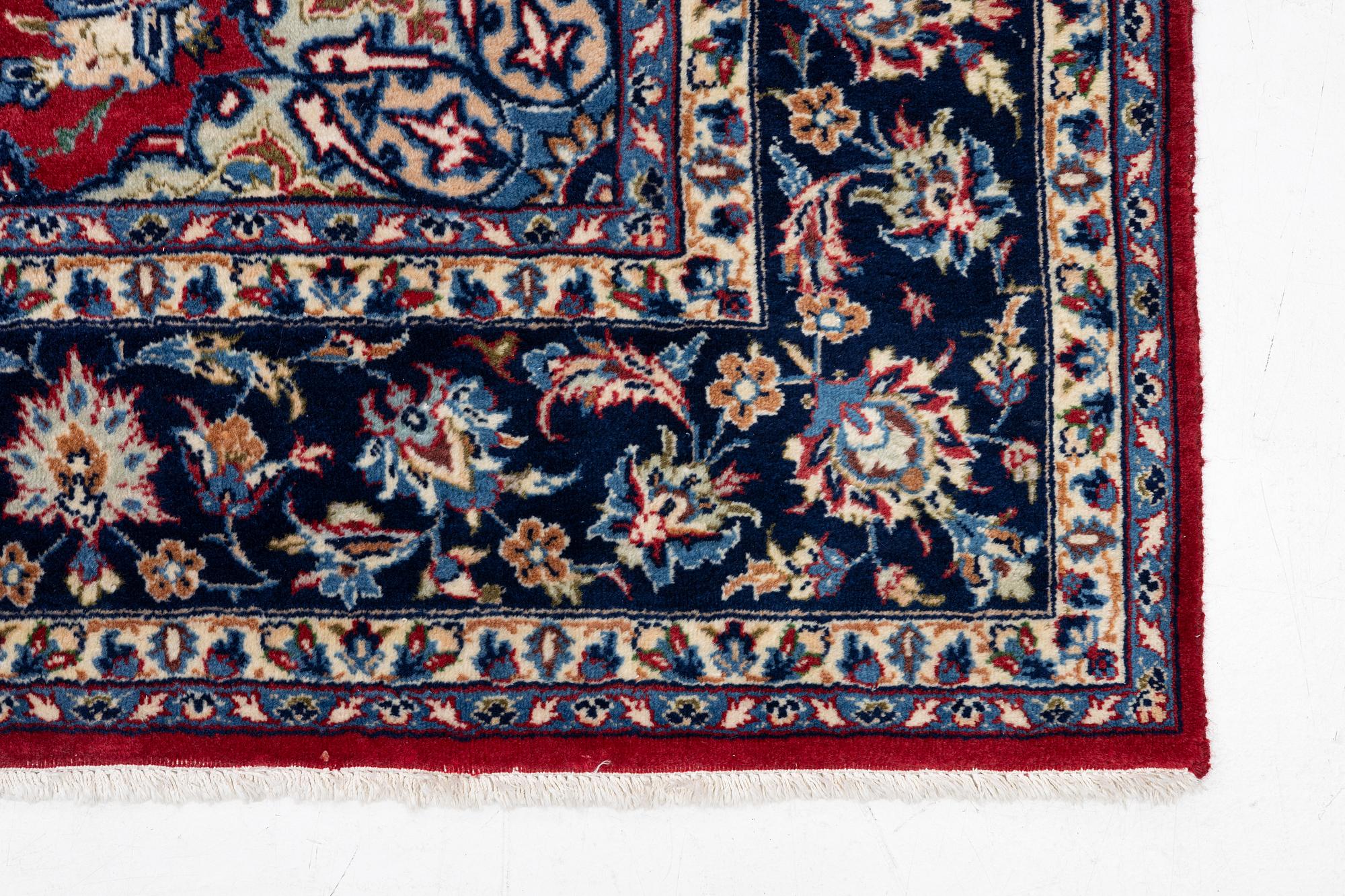 Matta, Najafabad, ca 370 x 260 cm.