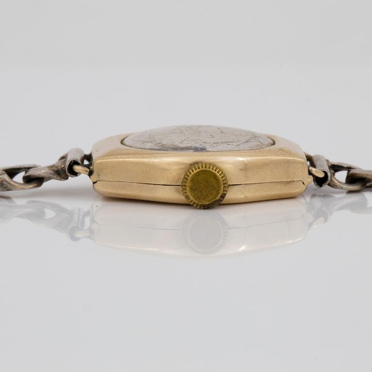 ARMBANDSUR, dam, 2 st, 1900-talets mitt, förgyllt silver och silver.