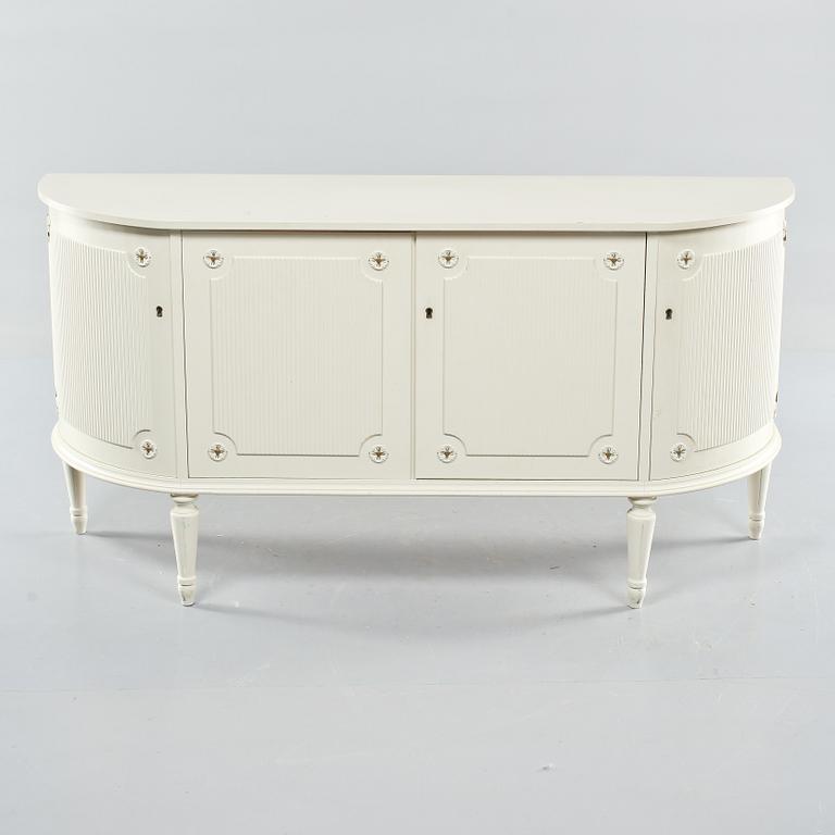 SIDEBOARD, gustaviansk stil, 1900-talets andra hälft.