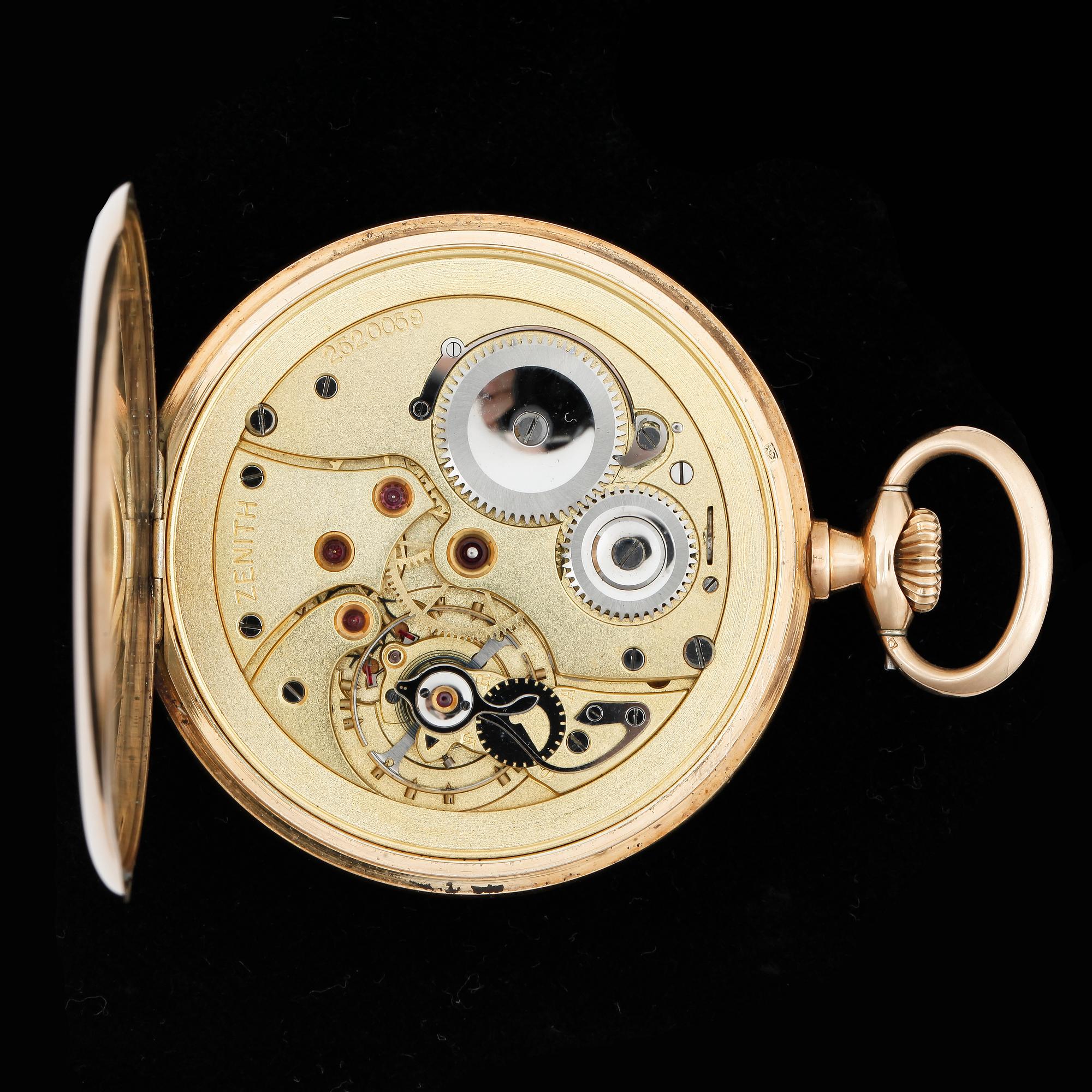 FICKUR, 14k guld. Vikt ca 71,9 gram.